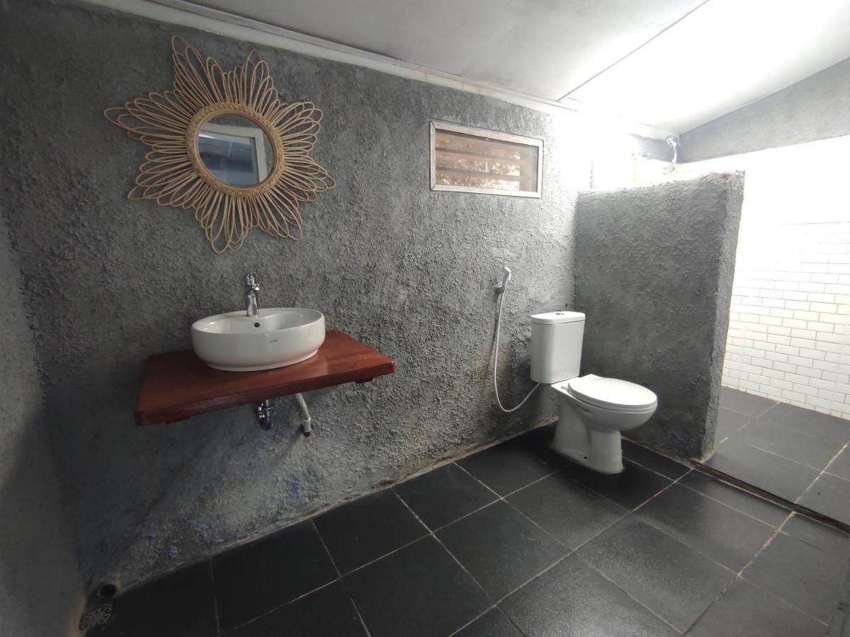 Hub Tata Guesthouse Tuk Tuk Kültér fotó